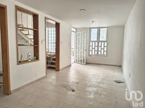 NEX-292190 - Casa en Renta, con 4 recamaras, con 2 baños, con 130 m2 de construcción en San Rafael, CP 06470, Ciudad de México.