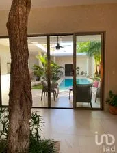 NEX-264181 - Casa en Venta, con 4 recamaras, con 5 baños, con 389 m2 de construcción en Dzibilchaltún, CP 97305, Yucatán.