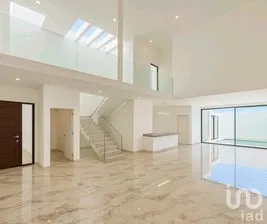 NEX-264373 - Casa en Venta, con 3 recamaras, con 3 baños, con 220 m2 de construcción en Chablekal, CP 97302, Yucatán.