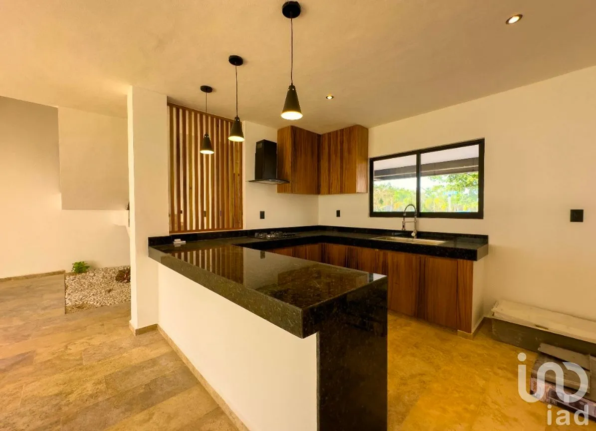 Casa en Venta en Conkal, Conkal, Yucatán | NEX-270780 | iad México | Foto 1 de 23