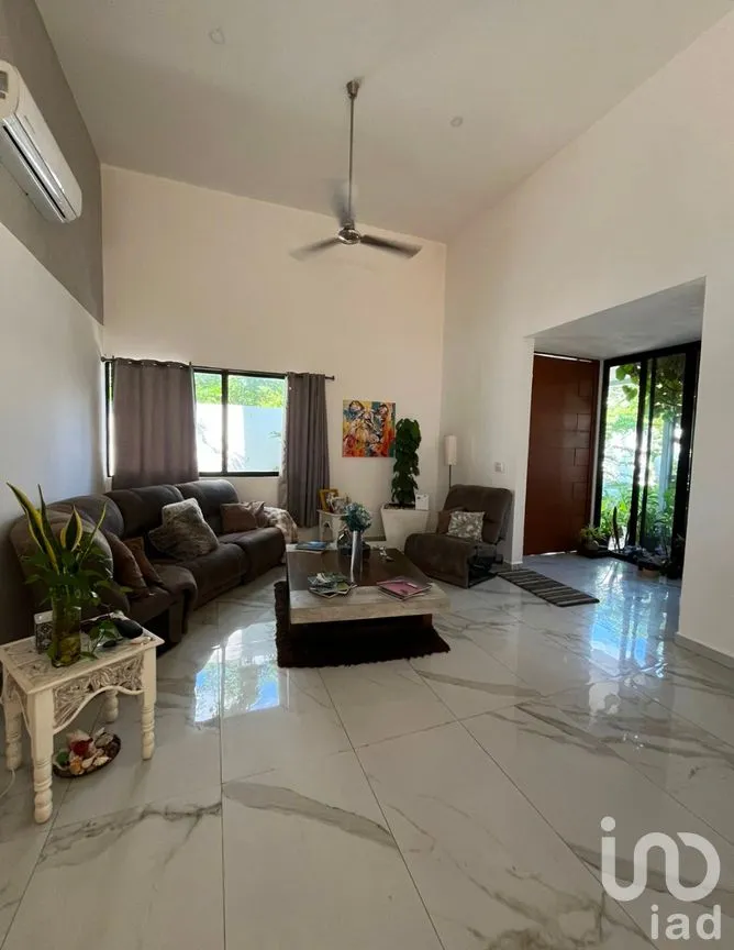 Casa en Venta en Jardines de Rejoyada, Mérida, Yucatán | NEX-285432 | iad México | Foto 14 de 25