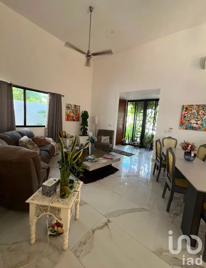 Casa en Venta en Jardines de Rejoyada, Mérida, Yucatán | NEX-285432 | iad México | Foto 18 de 25
