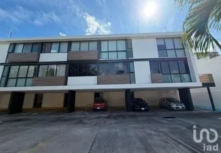 NEX-285577 - Departamento en Venta, con 2 recamaras, con 2 baños, con 94 m2 de construcción en Benito Juárez Nte, CP 97119, Yucatán.