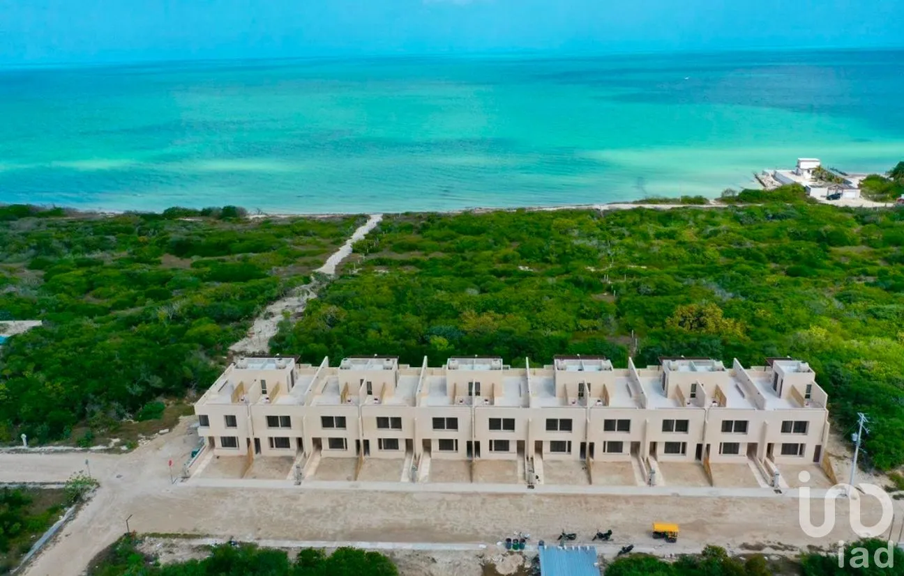 Casa en Venta en Chuburna Puerto, Progreso, Yucatán | NEX-295138 | iad México | Foto 3 de 15
