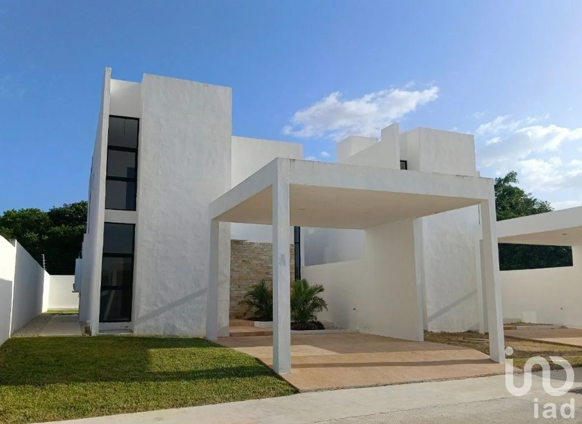 Casa en Venta en Cholul, Mérida, Yucatán | NEX-303583 | iad México | Foto 1 de 14