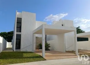 NEX-303583 - Casa en Venta, con 3 recamaras, con 3 baños, con 172 m2 de construcción.