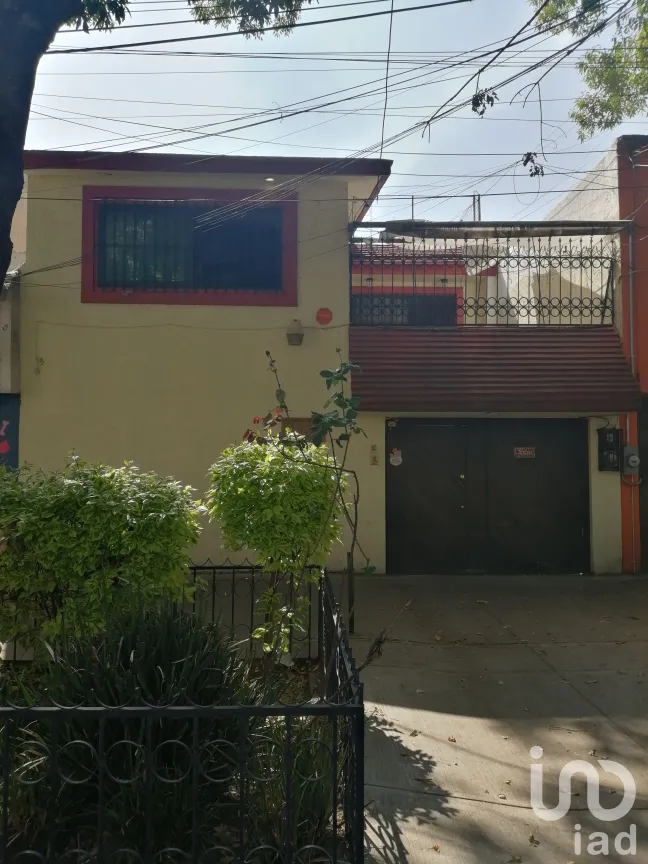Casa en Venta en Portales Sur, Benito Juárez, Ciudad de México | NEX-170137 | iad México | Foto 1 de 22