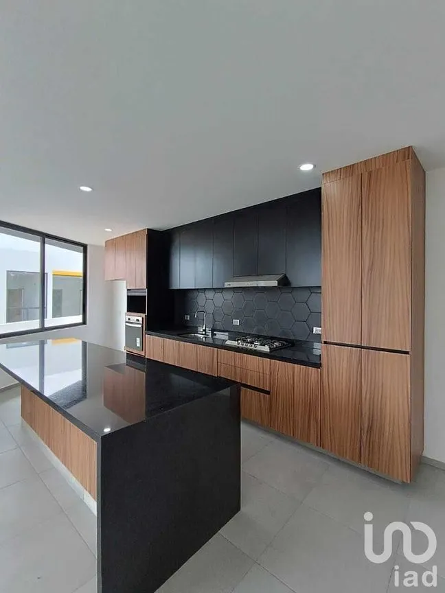 Casa en Venta en Lázaro Cárdenas, Metepec, Estado De México | NEX-228268 | iad México | Foto 4 de 12