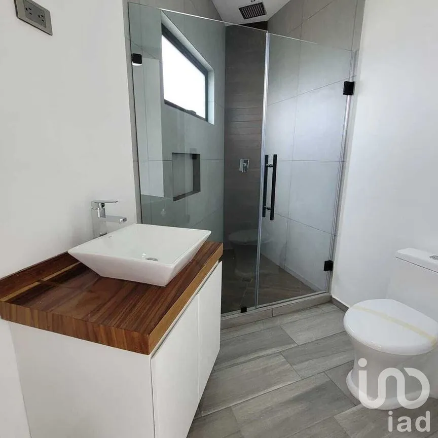 Casa en Venta en Lázaro Cárdenas, Metepec, Estado De México | NEX-228270 | iad México | Foto 8 de 8