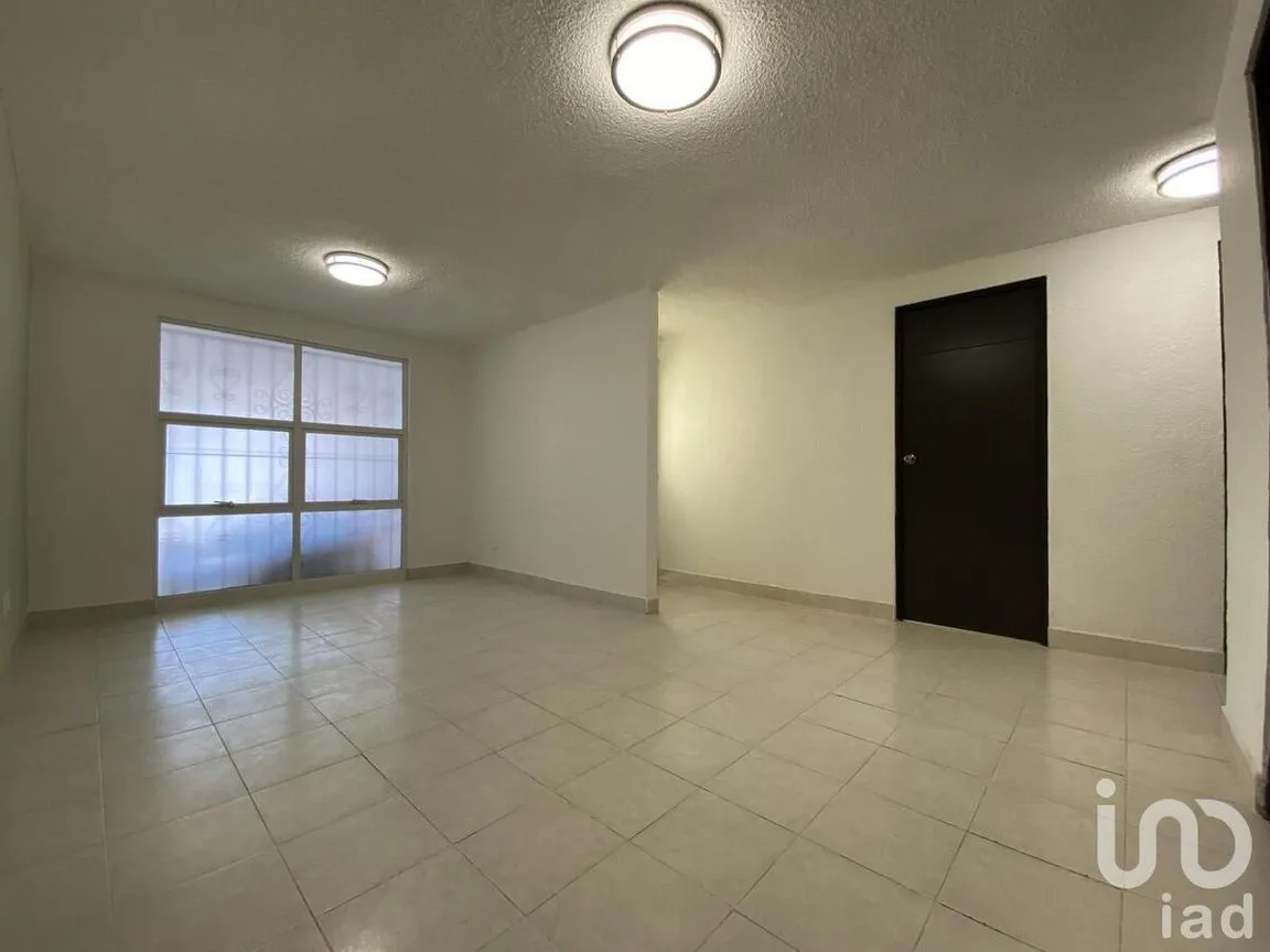 Casa en Renta en Las Marinas, Metepec, Estado De México | NEX-228767 | iad México | Foto 2 de 11
