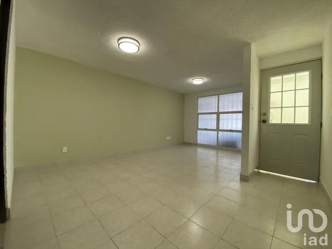 Casa en Renta en Las Marinas, Metepec, Estado De México | NEX-228767 | iad México | Foto 1 de 11