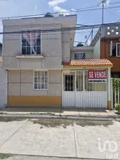 NEX-228978 - Casa en Venta, con 3 recamaras, con 3 baños, con 118.34 m2 de construcción en Rincón de San Lorenzo, CP 50017, Estado De México.