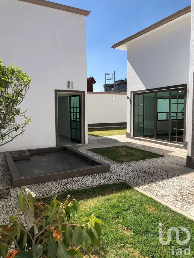 Casa en Renta en Xinantécatl, Metepec, Estado De México | NEX-229321 | iad México | Foto 17 de 22