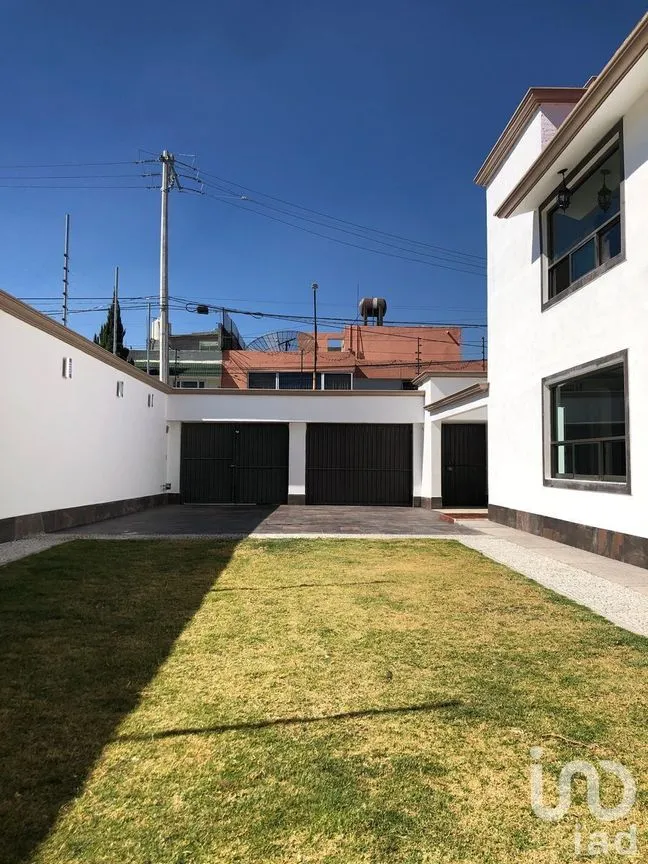 Casa en Renta en Xinantécatl, Metepec, Estado De México | NEX-229321 | iad México | Foto 5 de 22