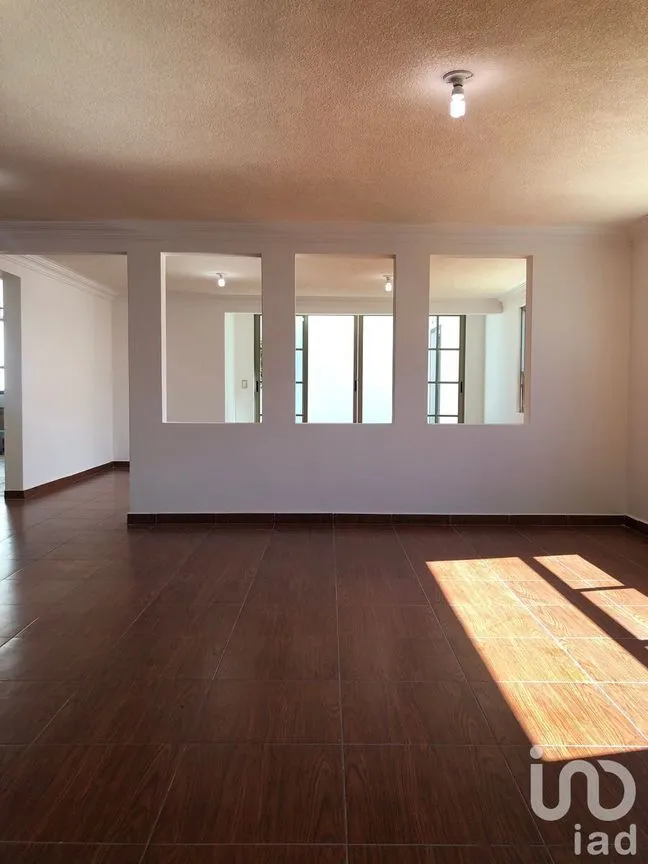 Casa en Renta en Xinantécatl, Metepec, Estado De México | NEX-229321 | iad México | Foto 9 de 22