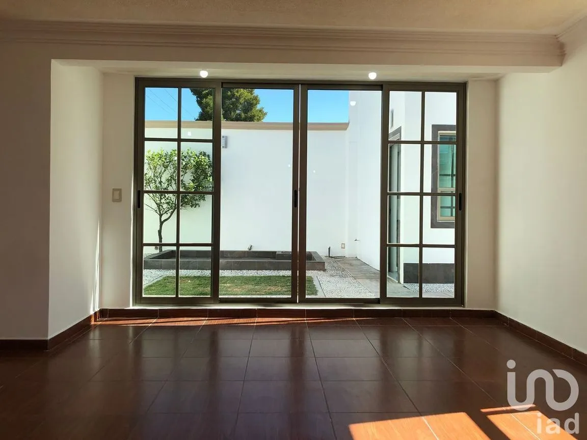 Casa en Renta en Xinantécatl, Metepec, Estado De México | NEX-229321 | iad México | Foto 10 de 22