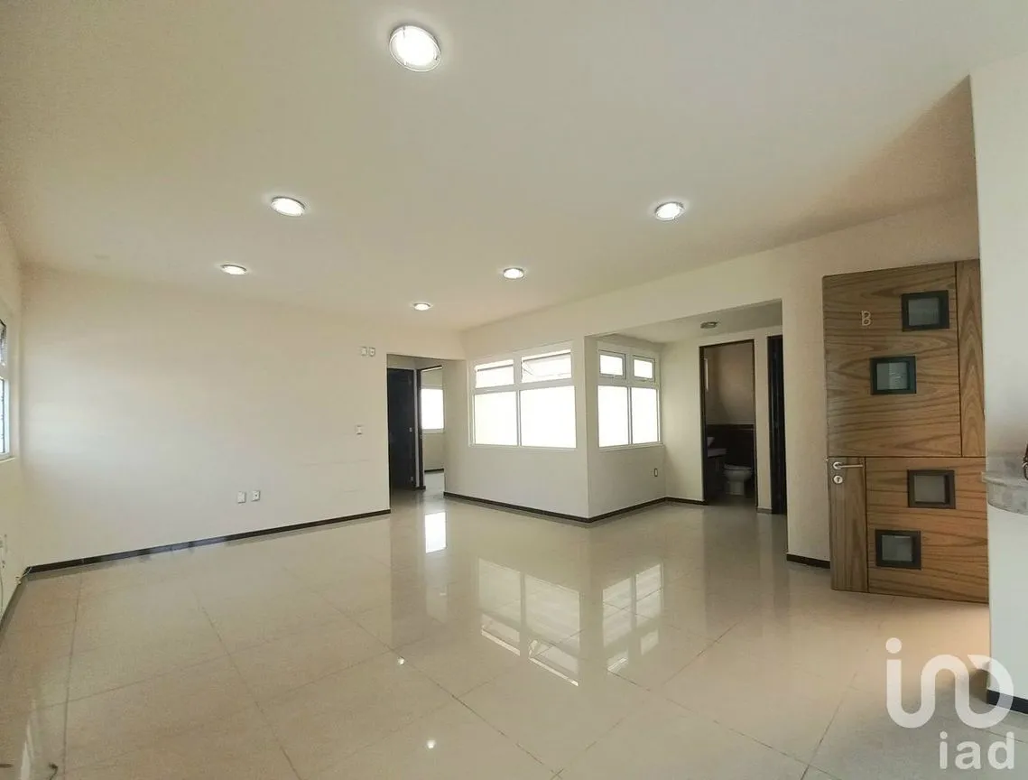 Oficina en Renta en San Salvador Tizatlalli, Metepec, Estado De México | NEX-231029 | iad México | Foto 1 de 7