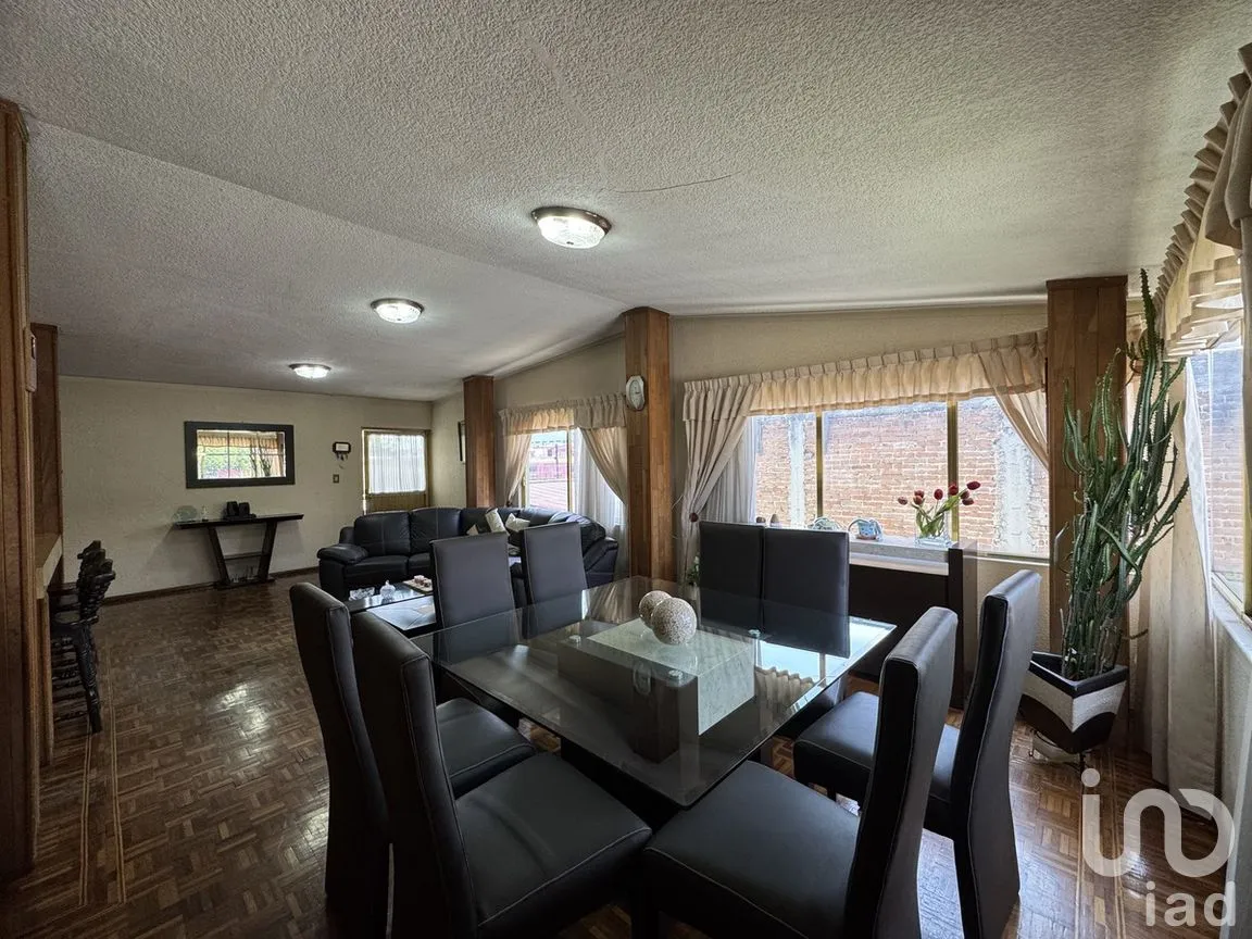 Casa en Venta en Vicente Guerrero, Toluca, Estado de México | NEX-269769 | iad México | Foto 2 de 10
