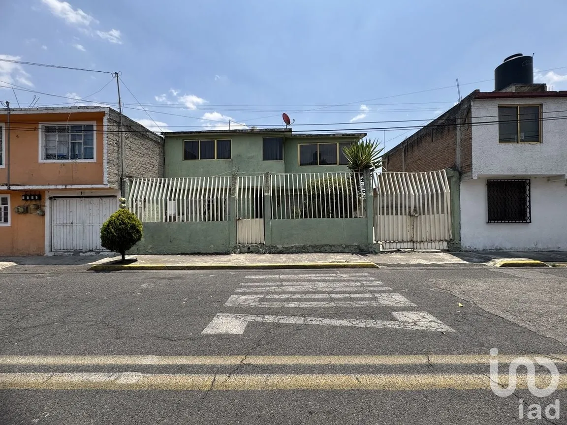 Casa en Venta en Vicente Guerrero, Toluca, Estado de México | NEX-269769 | iad México | Foto 9 de 10