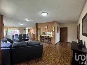 NEX-269769 - Casa en Venta, con 6 recamaras, con 2 baños, con 239 m2 de construcción en Vicente Guerrero, CP 50110, Estado de México.