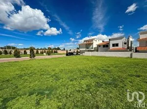NEX-277070 - Terreno en Venta en Santa Cruz Ocotitlán, CP 52165, Estado de México.