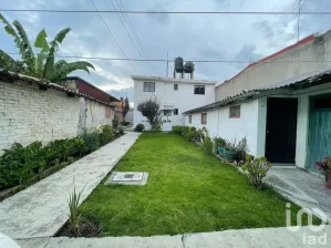 NEX-60897 - Casa en Venta, con 332 m2 de construcción en El Seminario 1a Sección, CP 50170, México.