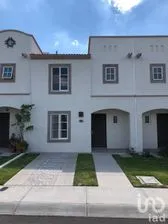 NEX-185668 - Casa en Renta, con 3 recamaras, con 2 baños, con 102 m2 de construcción en El Mirador, CP 76246, Querétaro.