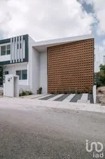 NEX-195573 - Casa en Venta, con 3 recamaras, con 4 baños, con 262 m2 de construcción en Zibatá, CP 76269, Querétaro.