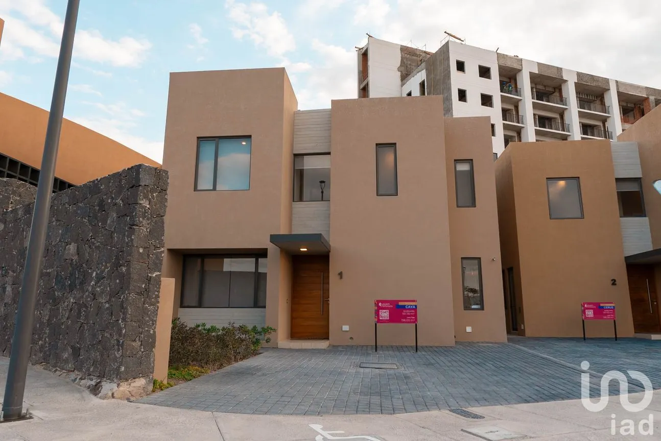 Casa en Venta en Zibatá, El Marqués, Querétaro | NEX-204644 | iad México | Foto 1 de 28
