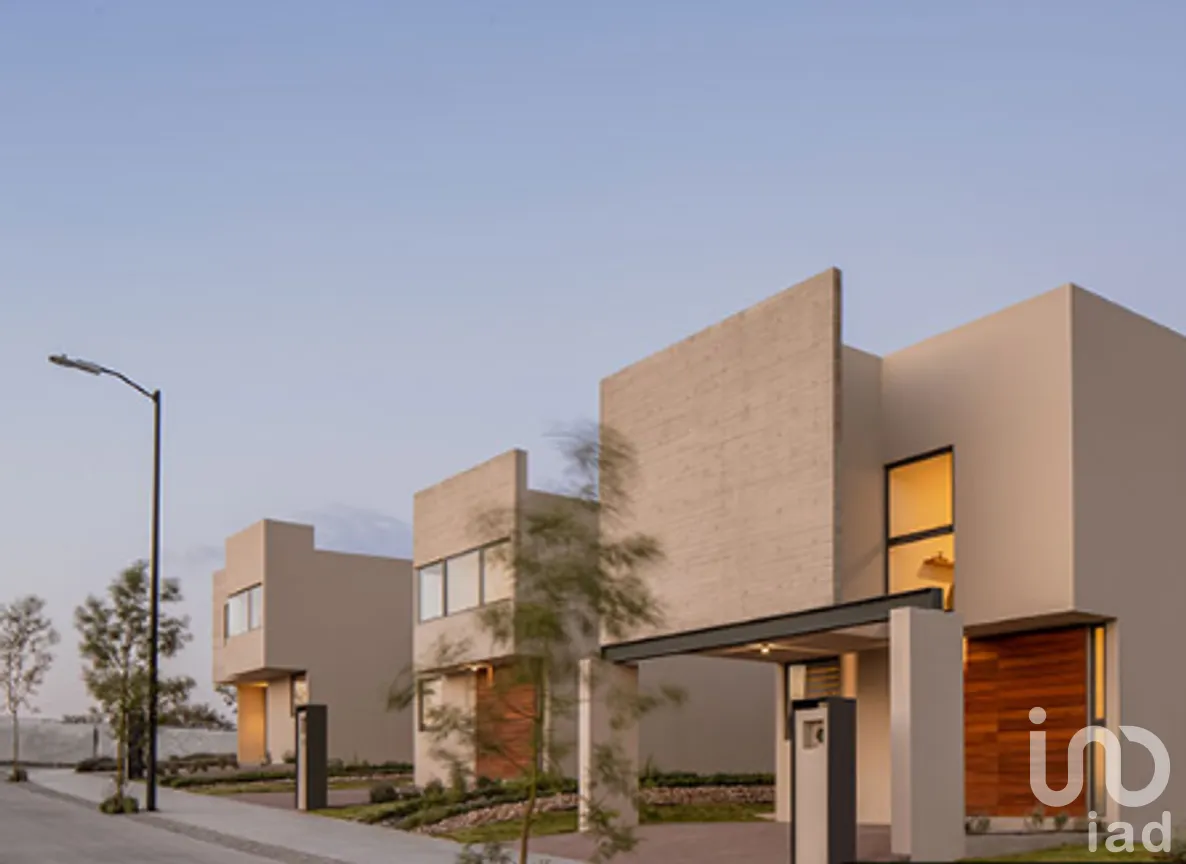 Casa en Venta en Zizana, El Marqués, Querétaro | NEX-216853 | iad México | Foto 1 de 8