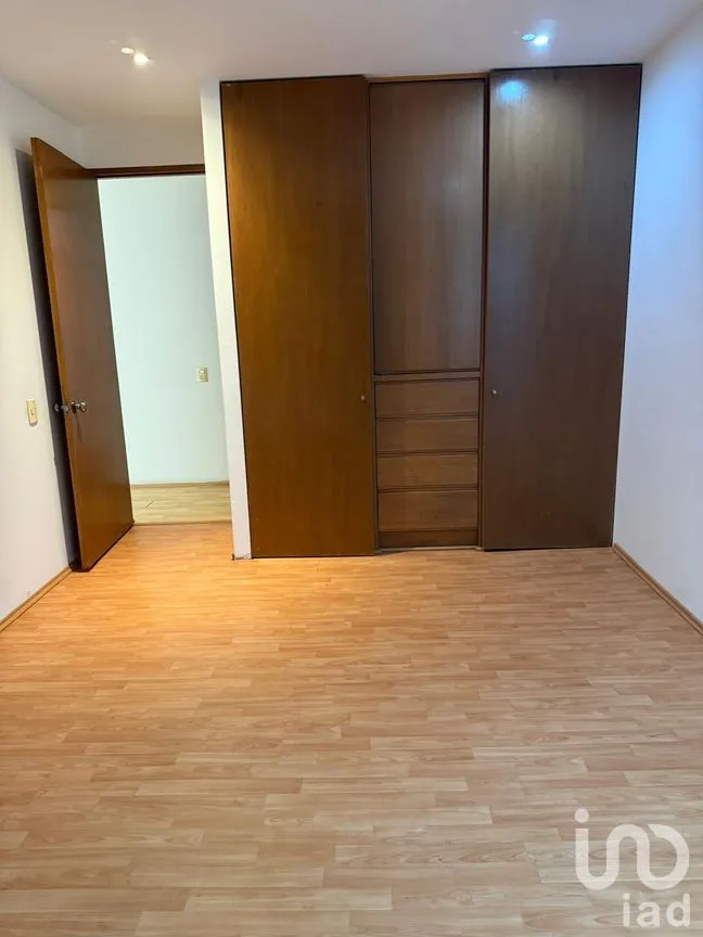 Departamento en Venta en Los Alpes, Álvaro Obregón, Ciudad de México | NEX-255373 | iad México | Foto 6 de 9