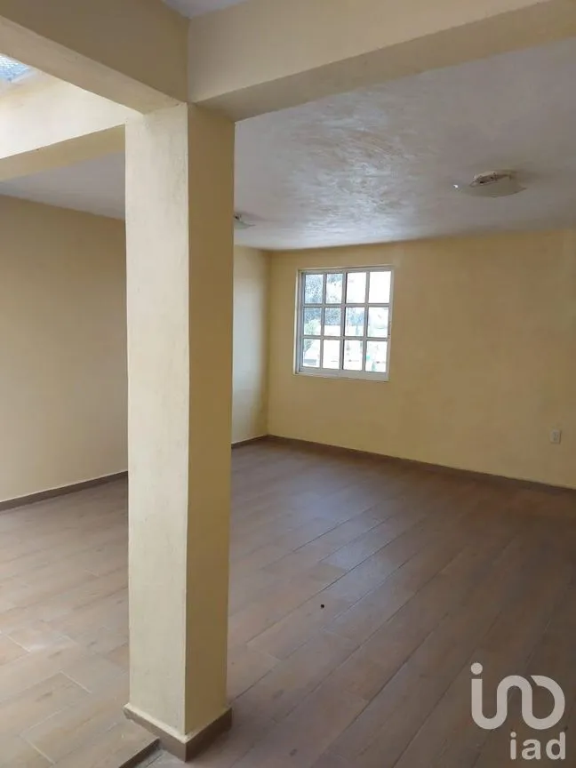 Casa en Venta en Paseos San Martín, Toluca, México | NEX-259465 | iad México | Foto 8 de 11