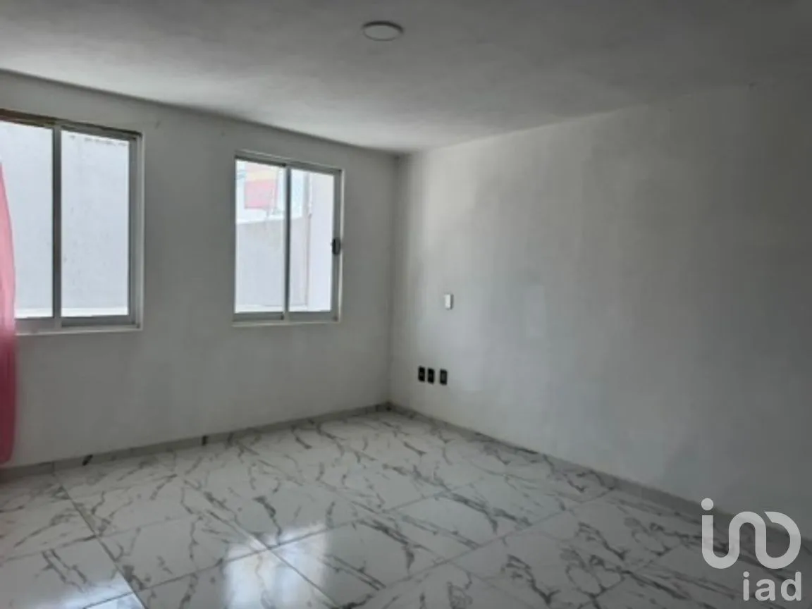 Casa en Venta en Lázaro Cárdenas, Metepec, México | NEX-260718 | iad México | Foto 3 de 18