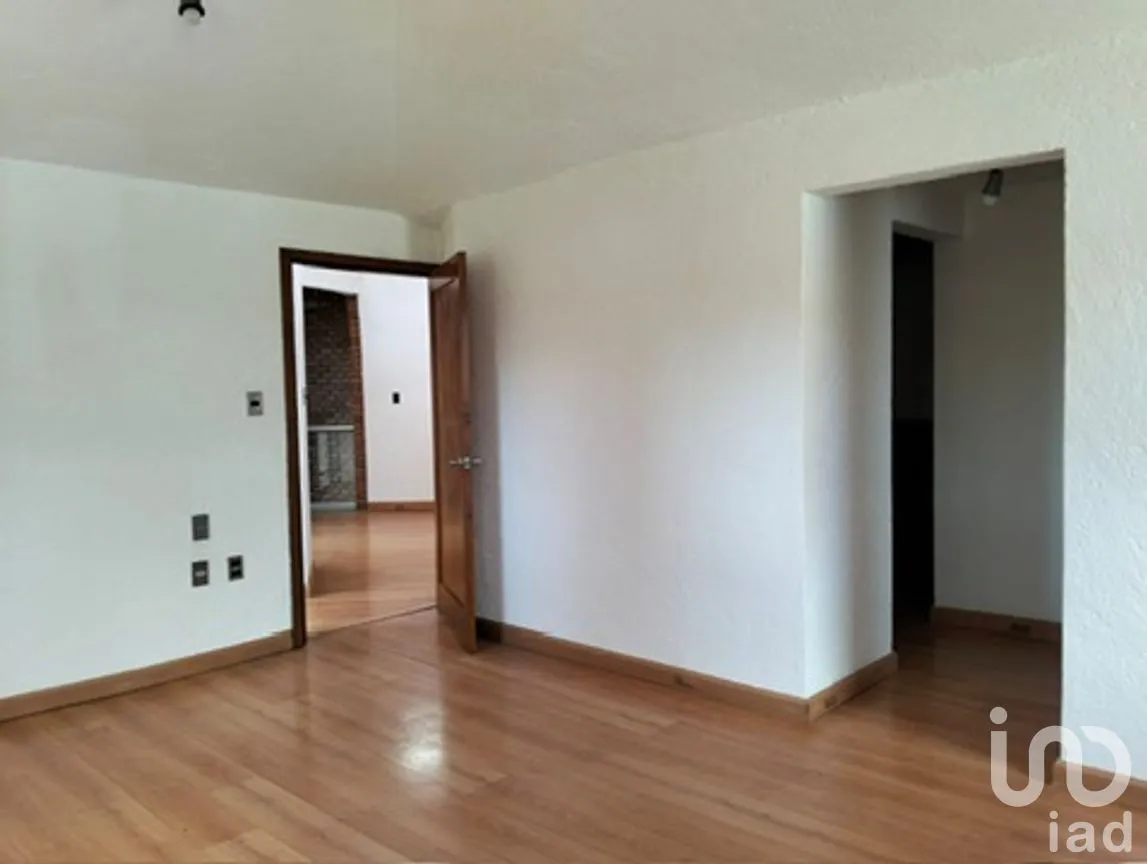 Casa en Venta en Zamarrero, Zinacantepec, México | NEX-265919 | iad México | Foto 6 de 27