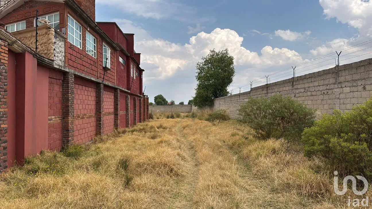 Terreno en Venta en Cacalomacán Centro, Toluca, México | NEX-291236 | iad México | Foto 1 de 8