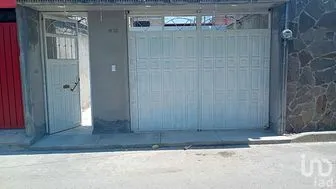 NEX-295013 - Casa en Venta, con 1 recamara, con 1 baño, con 55 m2 de construcción en Ignacio López Rayón, CP 52362, México.
