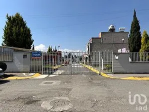 NEX-295144 - Casa en Venta, con 3 recamaras, con 2 baños, con 130 m2 de construcción.