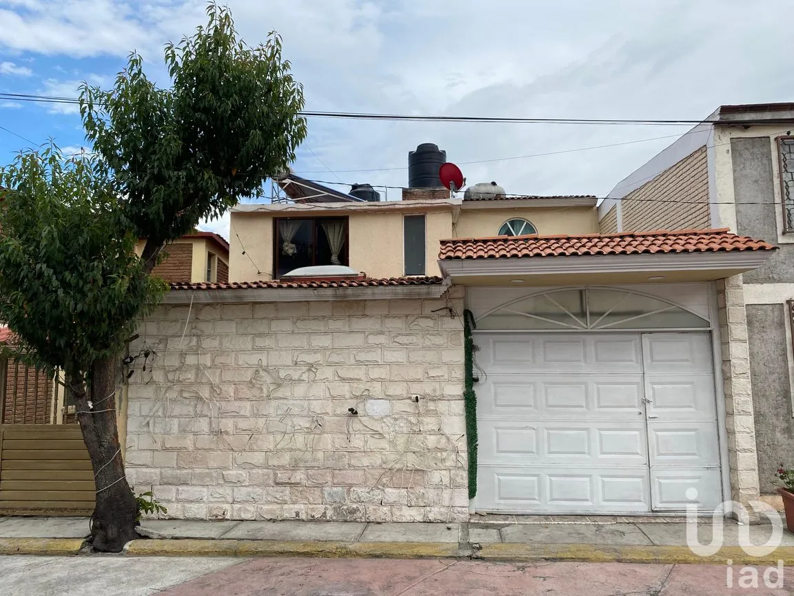 Casa en Renta en Los Ángeles, Toluca, México | NEX-303591 | iad México | Foto 1 de 17
