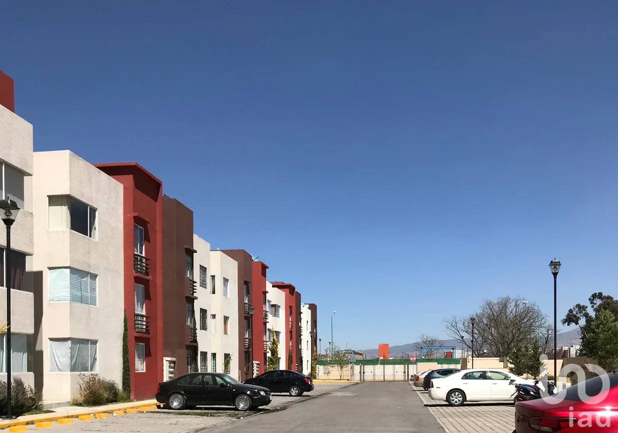 Departamento en Venta en La Florida, Otzolotepec, México | NEX-307430 | iad México | Foto 2 de 12