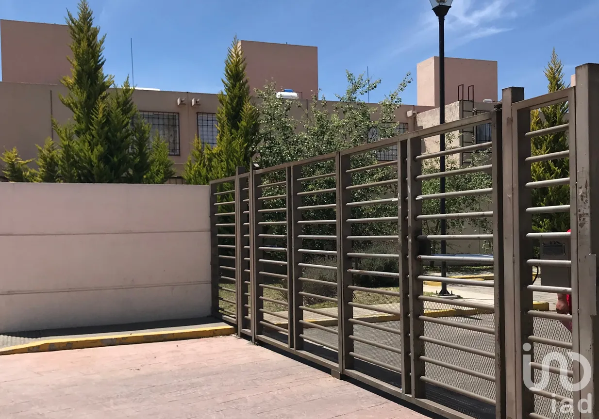 Departamento en Venta en La Florida, Otzolotepec, México | NEX-307440 | iad México | Foto 3 de 16