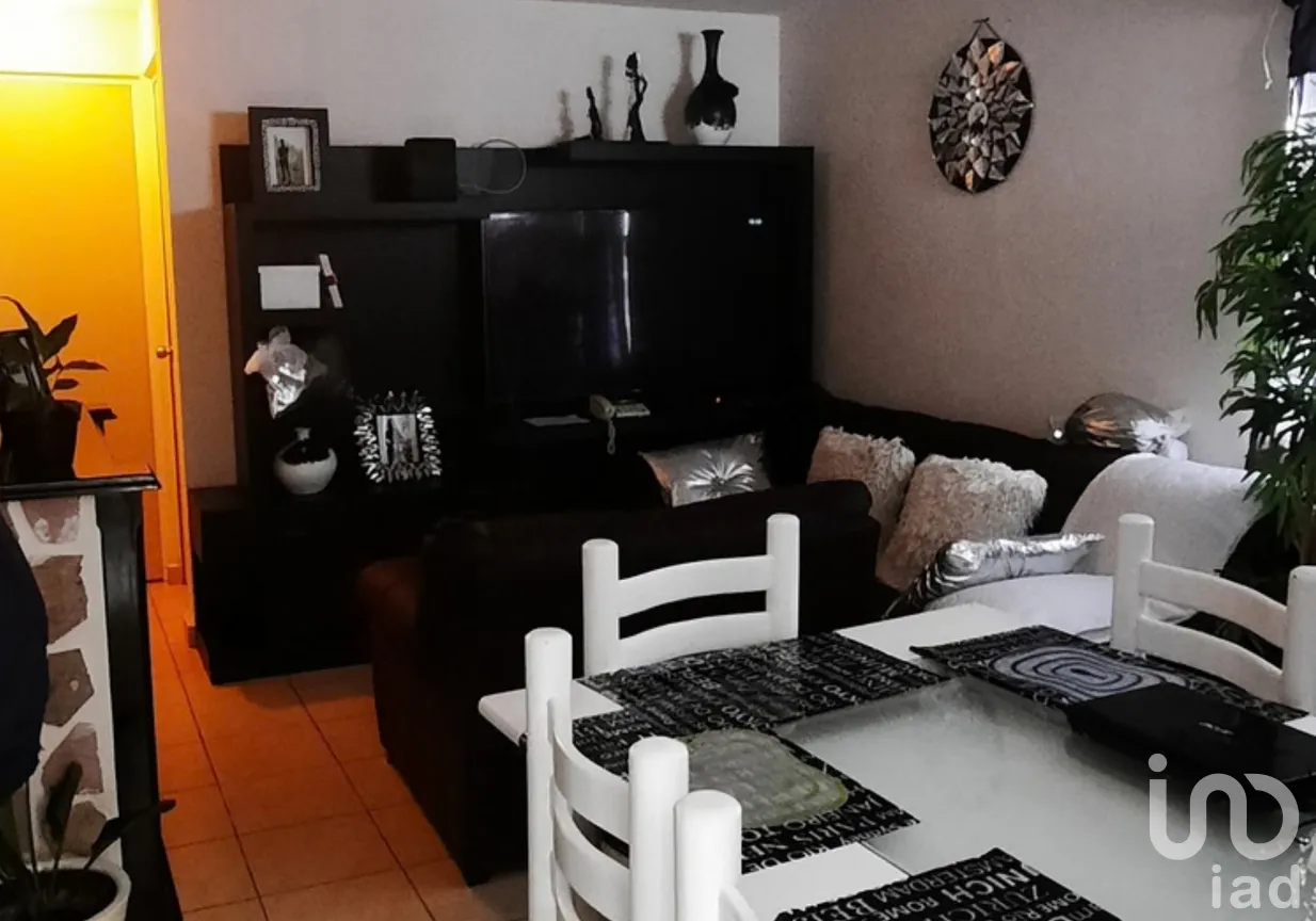 Departamento en Venta en La Florida, Otzolotepec, México | NEX-307440 | iad México | Foto 9 de 16