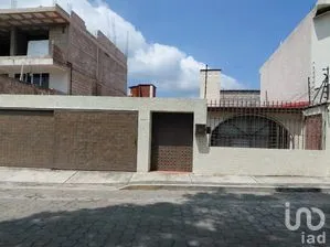 NEX-307856 - Casa en Venta, con 3 recamaras, con 2 baños, con 124 m2 de construcción.