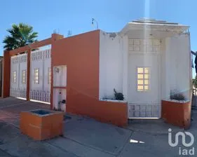 NEX-163708 - Casa en Venta, con 2 recamaras, con 1 baño, con 60 m2 de construcción en Ciudad Satélite, CP 78423, San Luis Potosí.