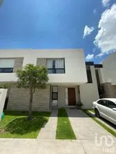 NEX-241198 - Casa en Renta, con 3 recamaras, con 2 baños, con 140 m2 de construcción en Puerta Natura Residencial, CP 78397, San Luis Potosí.