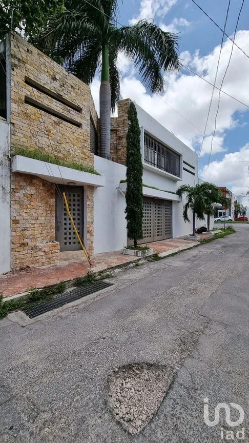 Casa en Venta en Garcia Gineres, Mérida, Yucatán | NEX-75581 | iad México | Foto 2 de 37