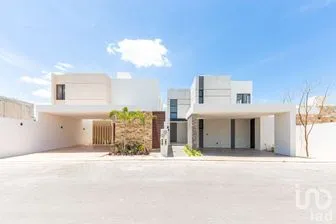 NEX-209719 - Casa en Venta, con 4 recamaras, con 4 baños, con 287.65 m2 de construcción en Conkal, CP 97345, Yucatán.