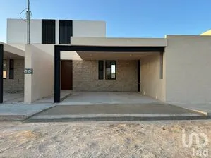 NEX-211109 - Casa en Venta, con 3 recamaras, con 3 baños, con 209 m2 de construcción.