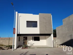 NEX-64915 - Casa en Venta, con 3 recamaras, con 2 baños, con 220 m2 de construcción en Capulines, CP 78413, San Luis Potosí.