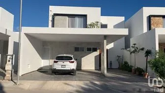 NEX-199390 - Casa en Venta, con 5 recamaras, con 3 baños, con 355 m2 de construcción en Cholul, CP 97305, Yucatán.