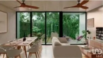 NEX-268221 - Casa en Venta, con 3 recamaras, con 3 baños, con 173.7 m2 de construcción.